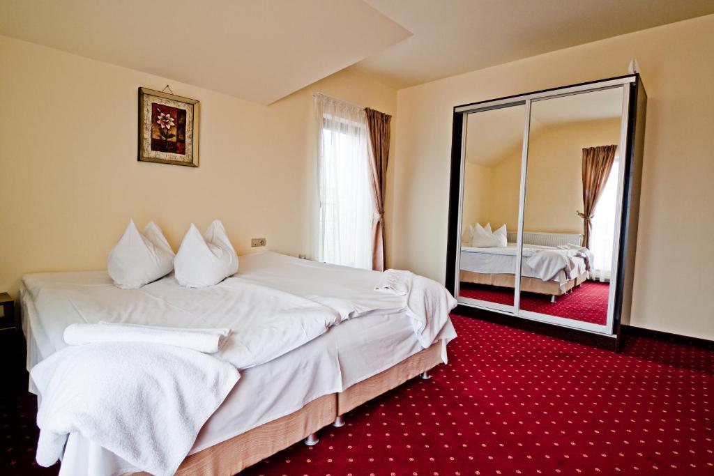 Pensiunea Schwartz Cluj-Napoca Quarto foto